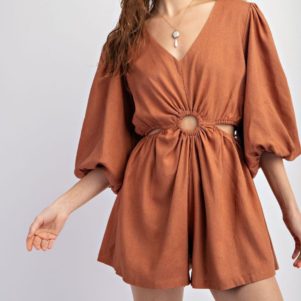NWT Easel Keyhold Cutout Romper in Brown Sugar